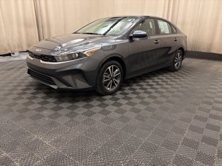 Certified 2023 Kia Forte LXS image 1