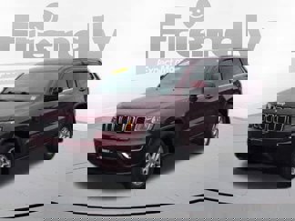 Used 2019 Jeep Grand Cherokee Laredo image 1