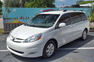 Used 2008 Toyota Sienna image 1