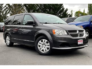 Used 2019 Dodge Grand Caravan SE w/ UConnect Hands-Free Group image 1