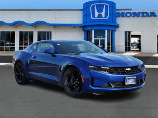 Used 2021 Chevrolet Camaro LT image 1