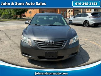 Used 2009 Toyota Camry XLE image 1