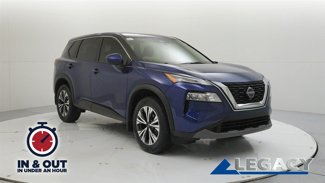 Used 2023 Nissan Rogue SV image 1
