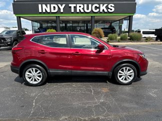 Used 2019 Nissan Rogue Sport S image 1