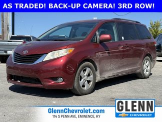 Used 2012 Toyota Sienna LE image 1