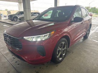 Used 2024 Ford Escape ST-Line w/ Tech Pack #1 image 1