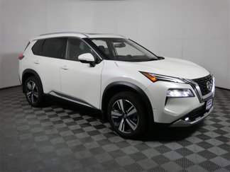 Used 2021 Nissan Rogue Platinum image 1