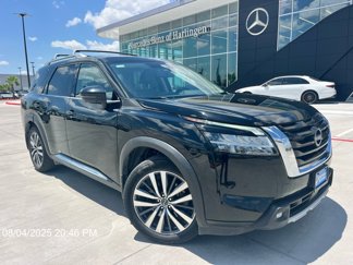 Used 2022 Nissan Pathfinder Platinum image 1