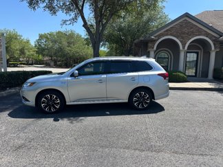 Used 2018 Mitsubishi Outlander GT image 1