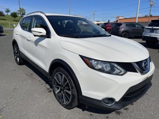 Used 2017 Nissan Rogue Sport SL image 1