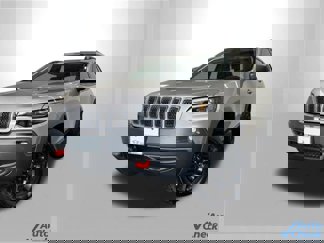 Used 2019 Jeep Cherokee Trailhawk image 1