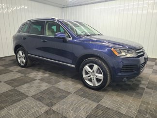 Used 2011 Volkswagen Touareg TDI image 1