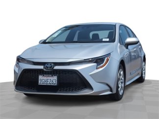 Used 2022 Toyota Corolla LE image 1