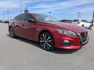 Used 2022 Nissan Altima 2.5 SR image 1