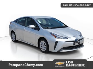 Used 2022 Toyota Prius LE image 1