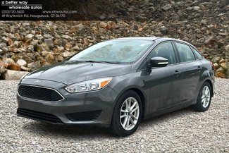 Used 2015 Ford Focus SE image 1