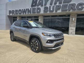 Used 2023 Jeep Compass Limited image 1