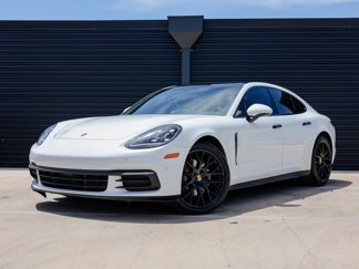 Certified 2017 Porsche Panamera image 1