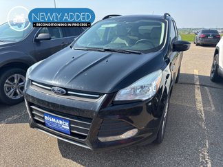 Used 2015 Ford Escape SE w/ Equipment Group 201A image 1