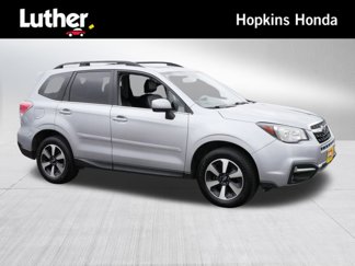 Used 2017 Subaru Forester 2.5i Limited image 1