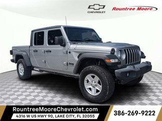 Used 2020 Jeep Gladiator Sport w/ Quick Order Package 24S image 1