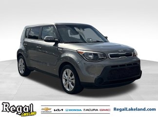 Used 2014 Kia Soul + image 1