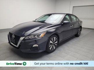 Used 2021 Nissan Altima 2.5 SV w/ SV Premium Package image 1