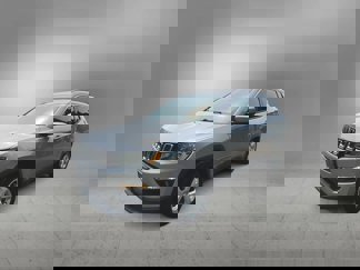 Used 2019 Jeep Compass Latitude w/ Popular Equipment Group image 1