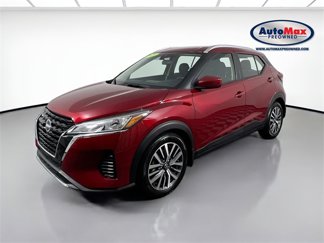 Used 2023 Nissan Kicks SV image 1