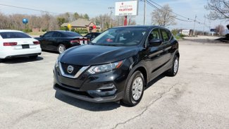 Used 2020 Nissan Rogue Sport S image 1
