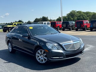 Used 2013 Mercedes-Benz E 350 4MATIC Sedan image 1
