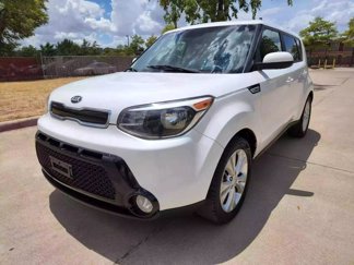 Used 2016 Kia Soul + image 1