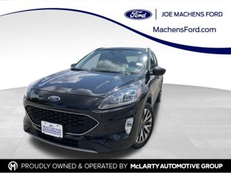 Used 2021 Ford Escape Titanium image 1