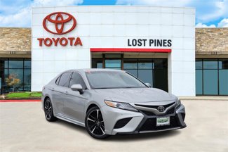 Used 2018 Toyota Camry XSE image 1