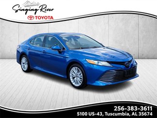 Used 2020 Toyota Camry XLE image 1