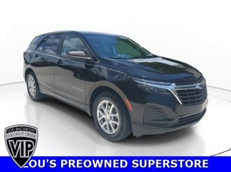 Used 2022 Chevrolet Equinox LS w/ LS Convenience Package image 1