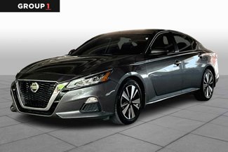 Used 2022 Nissan Altima 2.5 SV image 1