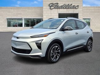 Used 2023 Chevrolet Bolt EUV Premier w/ Sun & Sound Package image 1