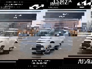 New 2025 Kia Soul LX image 1