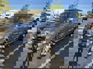 Used 2011 Toyota Tacoma 4x4 Double Cab image 1