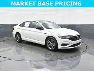 Used 2021 Volkswagen Jetta R-Line w/ R-Line Cold Weather Package image 1
