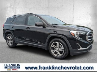 Used 2021 GMC Terrain SLT image 1