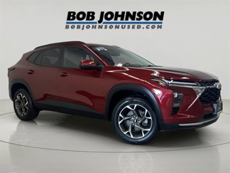 Certified 2024 Chevrolet Trax LT w/ LT Convenience Package image 1