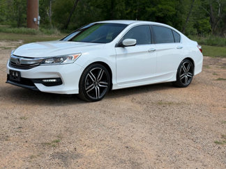 Used 2016 Honda Accord Sport image 1