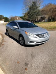 Used 2013 Hyundai Sonata GLS image 1