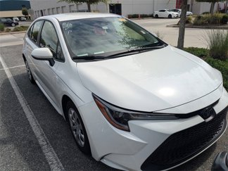 Certified 2021 Toyota Corolla LE image 1