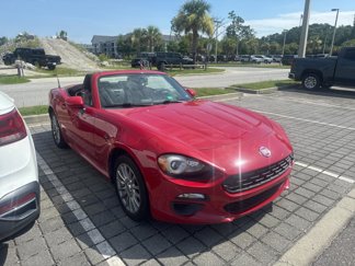 Used 2017 FIAT 124 Spider Classica image 1