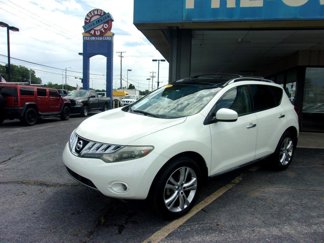 Used 2010 Nissan Murano LE w/ Navigation Pkg image 1