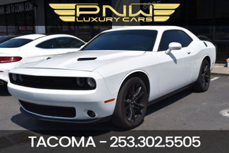Used 2018 Dodge Challenger SXT w/ Blacktop Package image 1