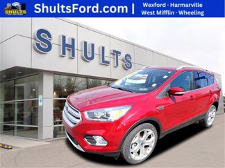 Used 2019 Ford Escape Titanium image 1